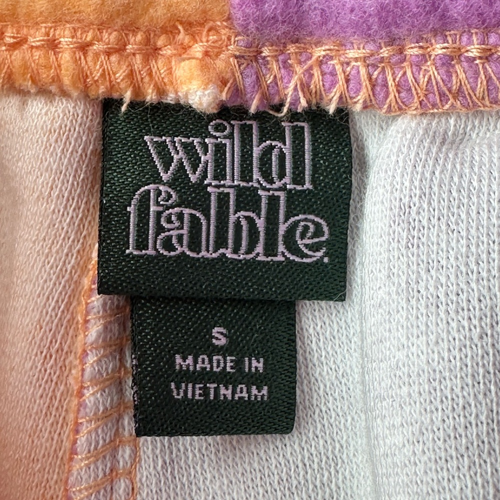 NEW Wild Fable Fleece High-Rise Dolphin Shorts size Small - Picture 2 of 9